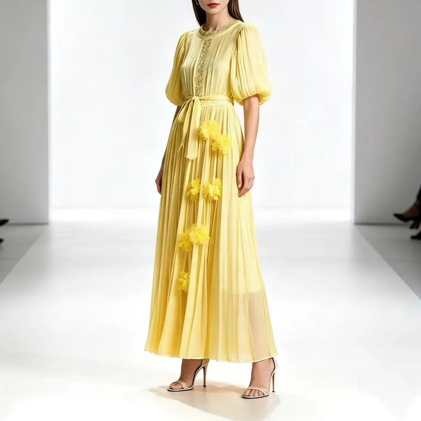 2026 New Style French Elegant High-End Long Dress for Women with Heavy Beading Design, Waist-Cinching Pleated Dress
