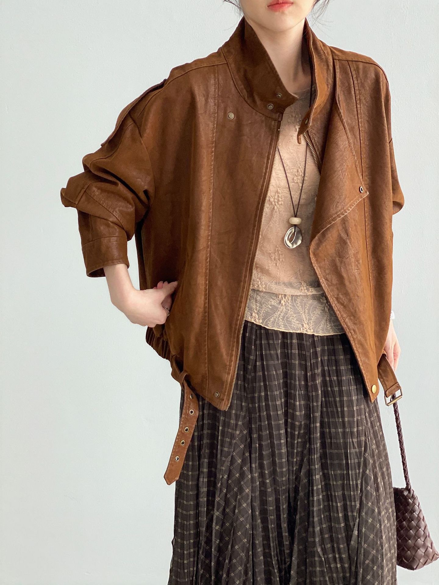 California Wilderness Korean-style retro motorcycle workwear jacket for women, cool and stylish leather coat 