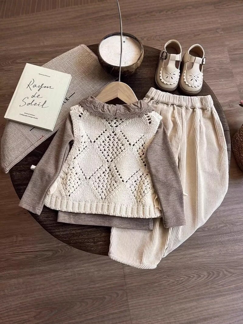 Girls' Outfit 2026 New Stylish Spring and Autumn Children's Sweater Set for Baby Girls, Three-Piece Autumn Outfit for Little Girls