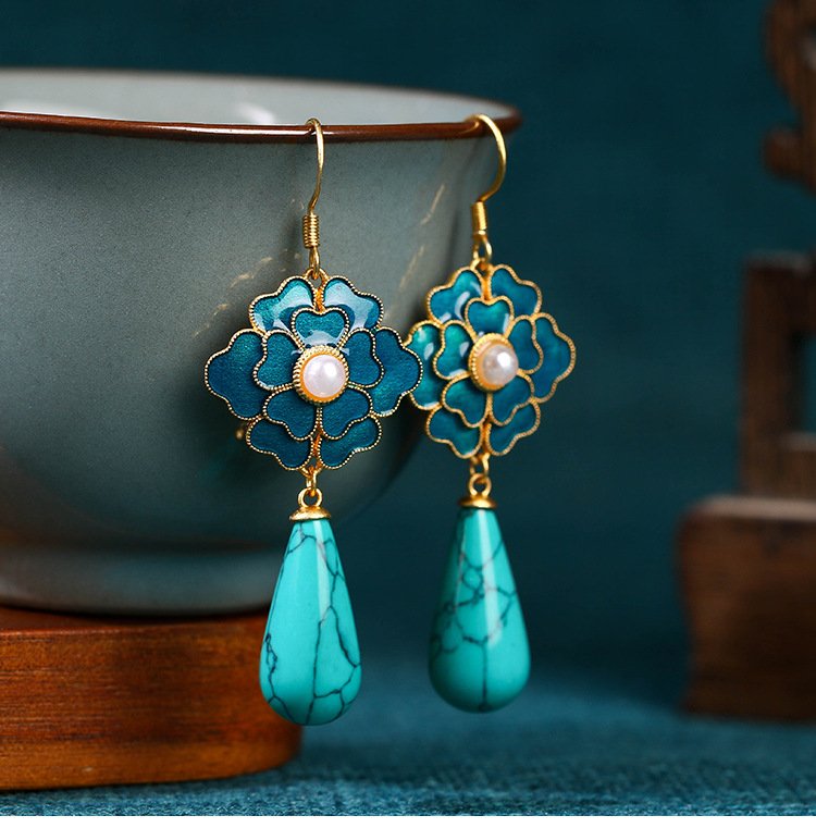 Women's Retro Turquoise Flower Drop Earrings